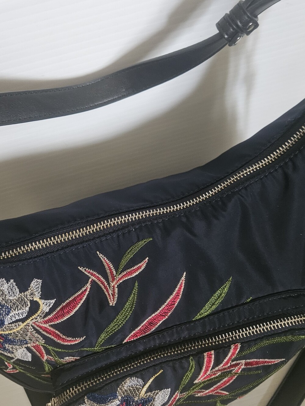 Desigual Siberia Floral Embroidered Shoulder Crossbody Bag Navy Blue Boho Bag - Picture 8 of 16